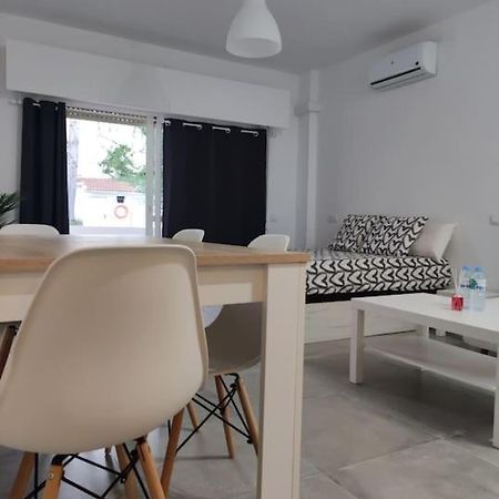 Апартаменты Apartamento Omega Ll Торремолинос Экстерьер фото